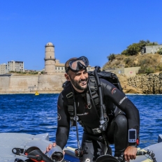 Nettoyage d'un caisson photo par Guillaume Ruoppolo